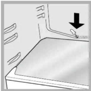 HOTPOINT-ARISTON ETM 15220 V - Defrosting the refrigerator compartment - 1