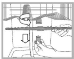 HOTPOINT-ARISTON PFT 8H4X - Cleaning the sprayer arms - 1