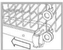 HOTPOINT-ARISTON PFK 7M4B - The height of the upper rack should ideally be adjusted WHEN THE RACK IS EMPTY. - 1
