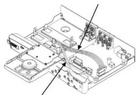KONIG SECDVR404 - Instalarea unitatii hard disk: - 3