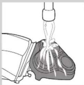 PHILIPS PowerTouch PT717 - De scheerunit schoonmaken onder de kraan - 3
