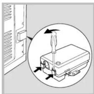 HOTPOINT-ARISTON FT 95VC.1 (OW) HA S - Montaggio del cavo di alimentazione - 1
