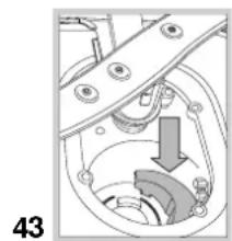 HOTPOINT-ARISTON LFSA+ 2164 A IX.R - Reinigung der Filtersiebe - 4