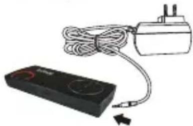 SAPPHIRE MiniProjector 101 - Einsetzen des Akkus - 2