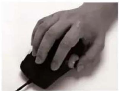 SILVERSTONE RVM01 - SilverStone recomienda los siguientes发展模式 de uso del RAVEN gaming Mouse - 2