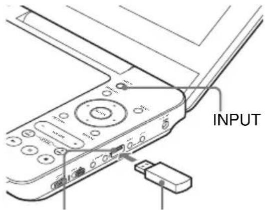 SONY DVPFX740DTB - Conecte un dispositivo USB en el conector USB. - 1