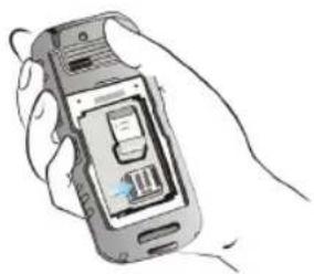 SONIM XP1300 Core - Insertion d'un carte Micro SD dans le téléphone - 1