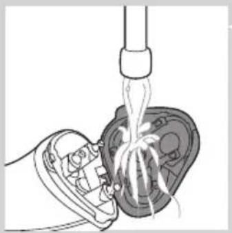 PHILIPS 29PT8457 - Die Schereinheit unter fliebendem Wasser reinigen - 2