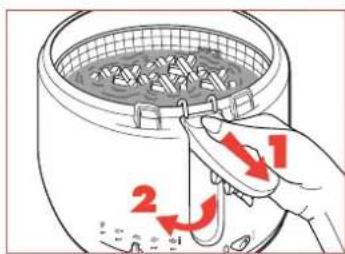 TEFAL MaxiFry FF1001 - Lowering the basket - 2
