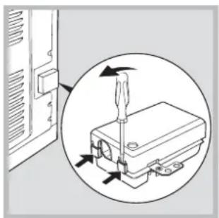 HOTPOINT-ARISTON FT 850.1 IX HA - Montaggio del cavo di alimentazione - 1