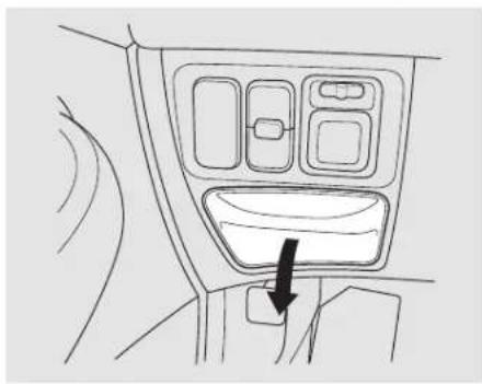 Honda Civic (2001) - Aumonière Poche centrale Prise pour accessoires - 1