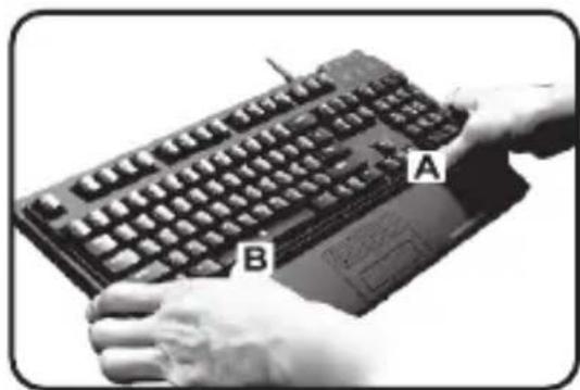 Rosewill RK9100xR - Handgelenksauflage installieren - 2