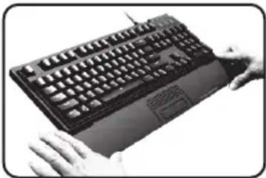 Rosewill RK9100xR - Instalación del reposamuñeca - 1