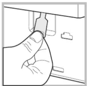 HOTPOINT AWM 1081 EU - Opening the porthole door manually - 2