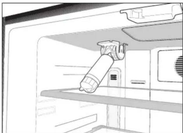 BLOMBERG KQD 1361 X A+ - Připojení vodovodní trubice k přívodu studené vody (u některých modelů) - 5