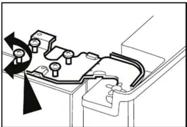 BLOMBERG KQD 1361 X A+ - De afstand tussen de bovenste deur aanpassen - 3