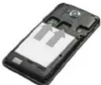 GOCLEVER Quantum 400 - SIM kártya és microSD™ kártya behelyezése - 1