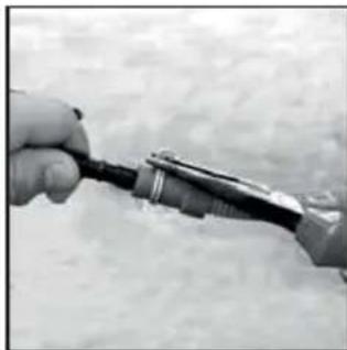 HOOVER DYH 9913 NA1X - Fit the Hose as Follows: - 2