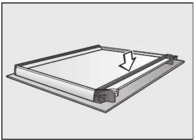 MIELE H 5247 BP - Désassembler la porte - 6