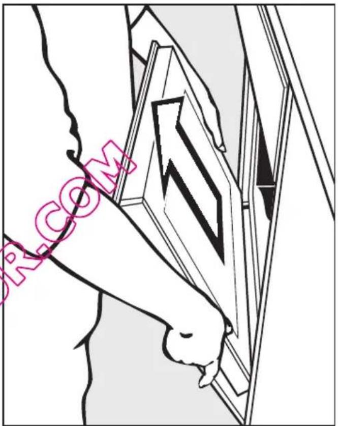 MIELE H 5247 BP - Démontage de la porte - 3