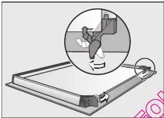 MIELE H 5247 BP - Désassembler la porte - 5