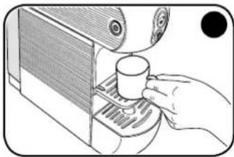 ILLY Y3 Iperespresso - ZUBEREITUNG VON KAFFEE - 5