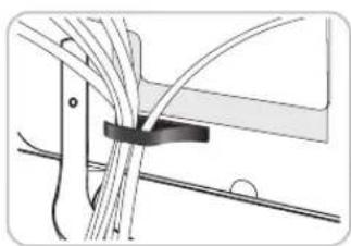 SAMSUNG UE40F8000SL - Assembling the Cable manager - 2