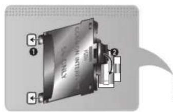 SAMSUNG UE40F8000SL - Befestigen des CI-Kartenadapters - 1