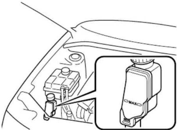 MAZDA 3 (2005) - REMARQUE - 1