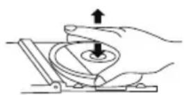 ELTA 6699CW - DISC CLEANING AND MAINTENANCE Handling of CDs - 1