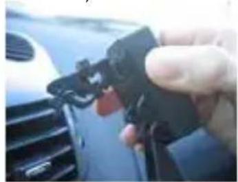 TELE System TS8500PND - Use of the PND in Auto Installation of the air mount vent support (NEW) - 2