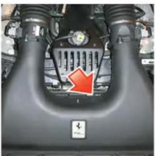 FERRARI 458 Italia (2010) - Attention - 2