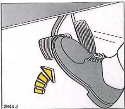 OPEL Calibra (1991) - Pour «dégager» la voiture - 1