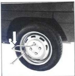 RENAULT 5 (1989) - Guide de vis de roue 4 - 3