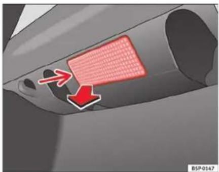 SEAT Altea XL (2008) - Feu du coffre à bagages - 1
