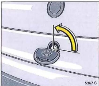OPEL Tigra (1995) - Dispositif antivol mécanique - 1