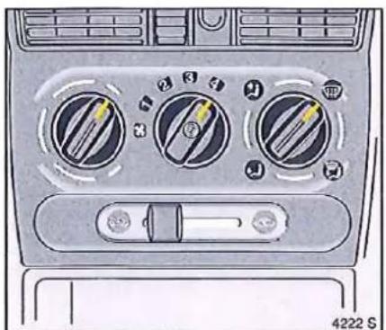 OPEL Tigra (1995) - Chauffage vers les pieds - 1