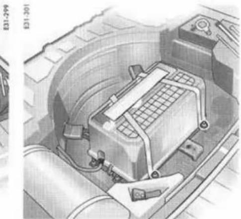PORSCHE Cayenne S (2003) - Repose du subwoofer - 1