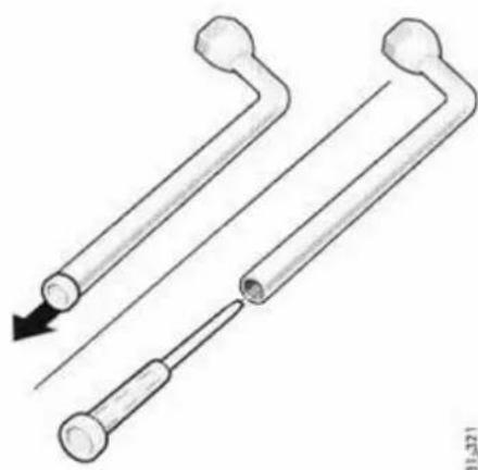 PORSCHE Cayenne S (2003) - Cric - 1