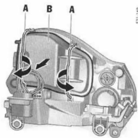 PORSCHE Cayenne S (2003) - Projecteurs bi-xenon - 1
