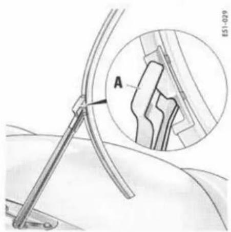 PORSCHE Cayenne S (2003) - Attention! - 3