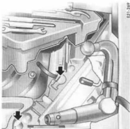 PORSCHE Cayenne S (2003) - Dételage de la remorque - 1