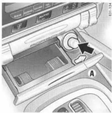 PORSCHE Cayenne S (2003) - Effacement des signaux programmés p.ex.revent du vehicule - 1