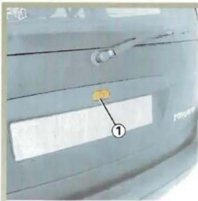 RENAULT Megane (1999) - COFFRE A BAGAGES VERSIONS BREAK - 1
