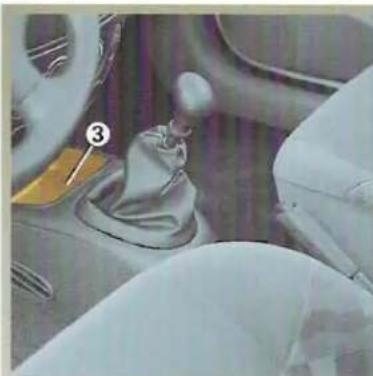 RENAULT Megane (1999) - RANGEMENTS - 3