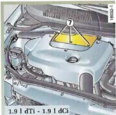 RENAULT Megane (1999) - FILTRES A AIR (remplacement de l'élément filtrant) - 1