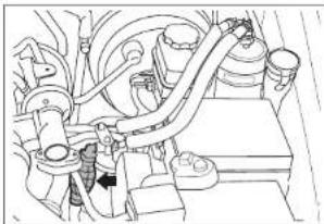 SSANGYONG Rexton (2004) - COMMENT DRAINER L'EAU DU FILTRE À CARBURANT &amp; SÉPARATEUR D'EAU (VÉHICULE ÉQUIPÉ D'UN MOTEUR DIESEL À INJECTION DIRECTE) - 4