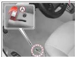 SSANGYONG Rodius (2005) - VOLET DE REMPLISSAGE DE CARBURANT - 2