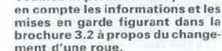 VOLKSWAGEN New Beetle (1999) - Retrait de la roue de secours - 1