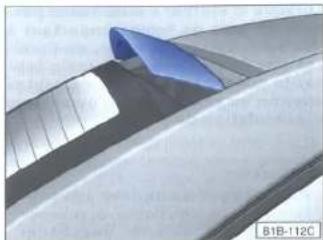 VOLKSWAGEN New Beetle (1999) - Becquet arrête* - 1